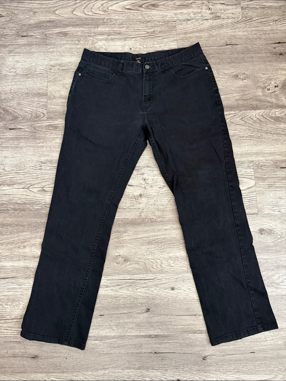 Alfani Men's Relaxed Jeans - Blue